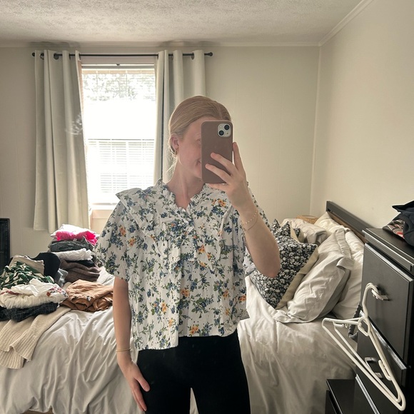Zara Floral Blouse - Picture 9 of 9